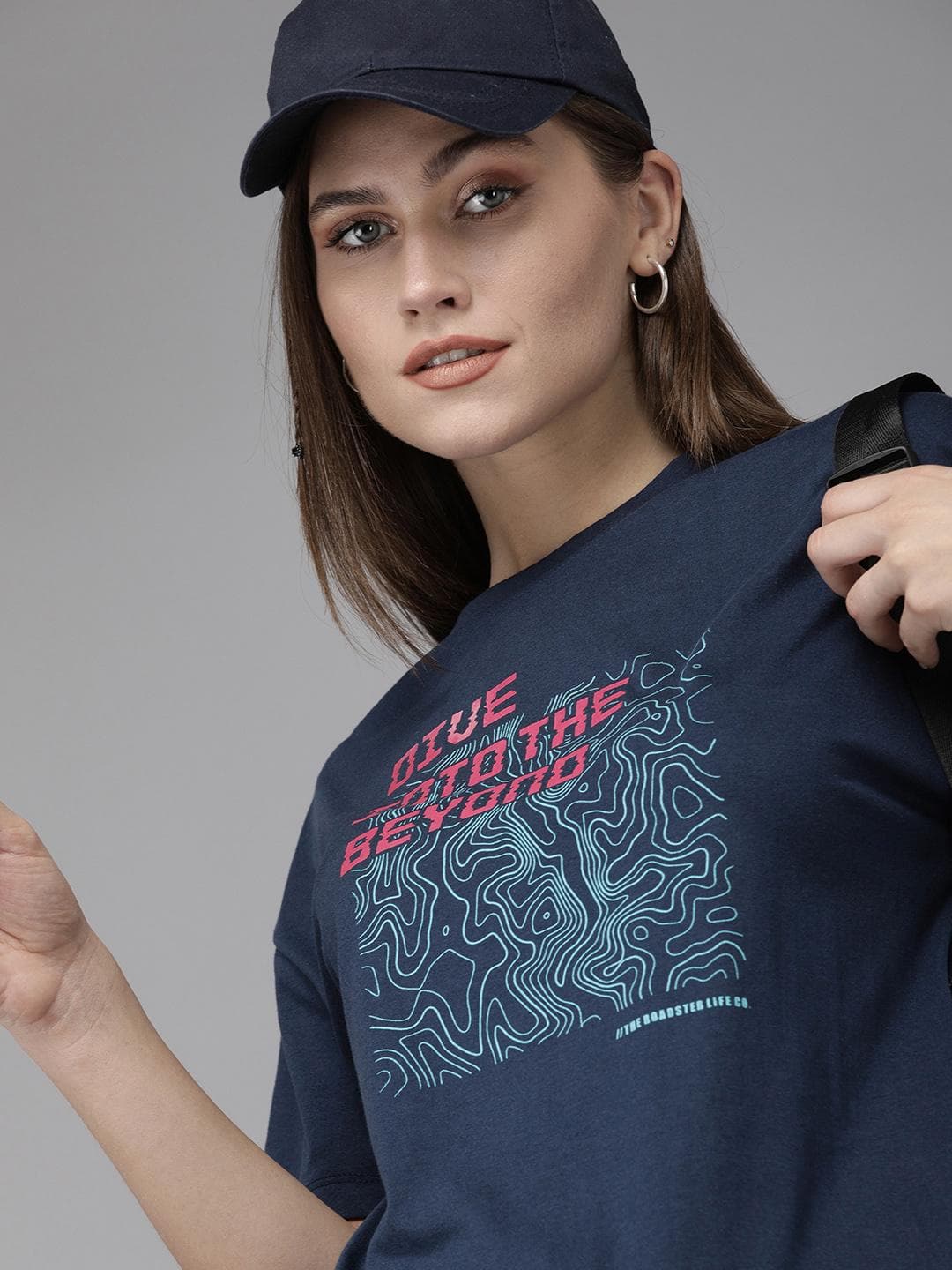 Roadster Women Blue & Pink Typography Printed Drop-Shoulder Sleeves Boxy T-shirt