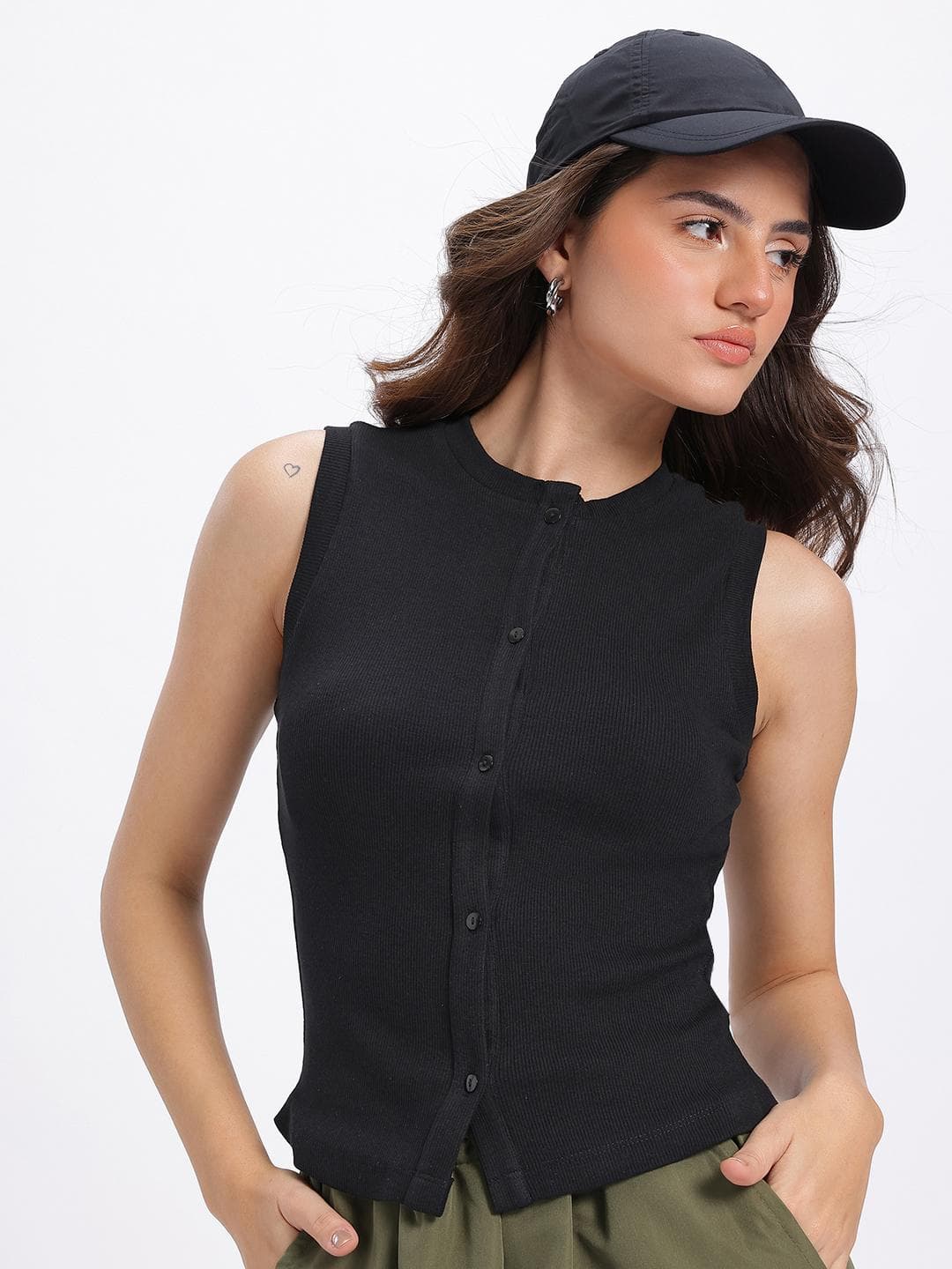 glitchez Ribbed Sleevesless Round Neck Fitted Top