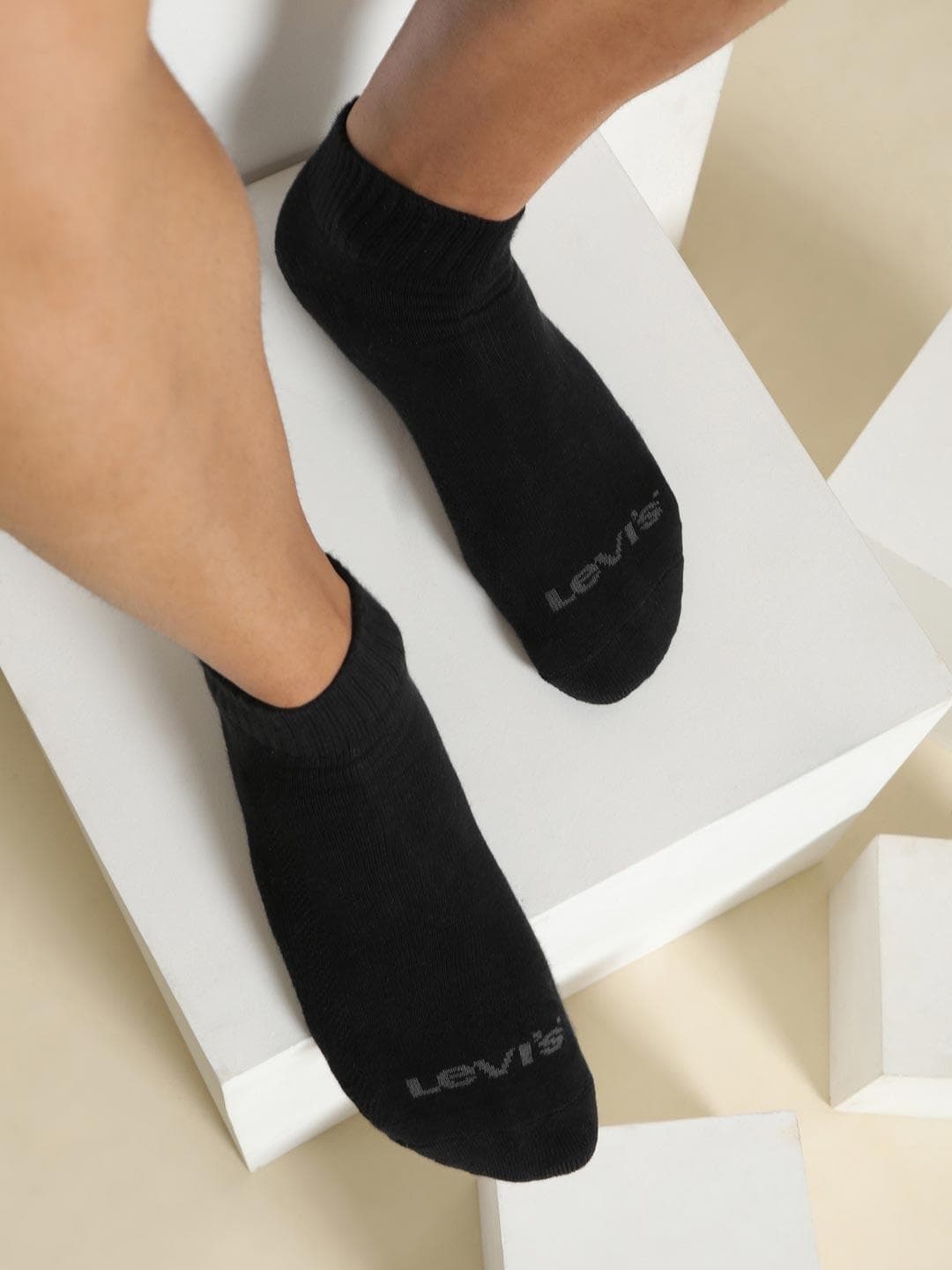 Levis Men Pack Of 3 Cotton Stretch Above Ankle Length Socks With Cushioned Sole