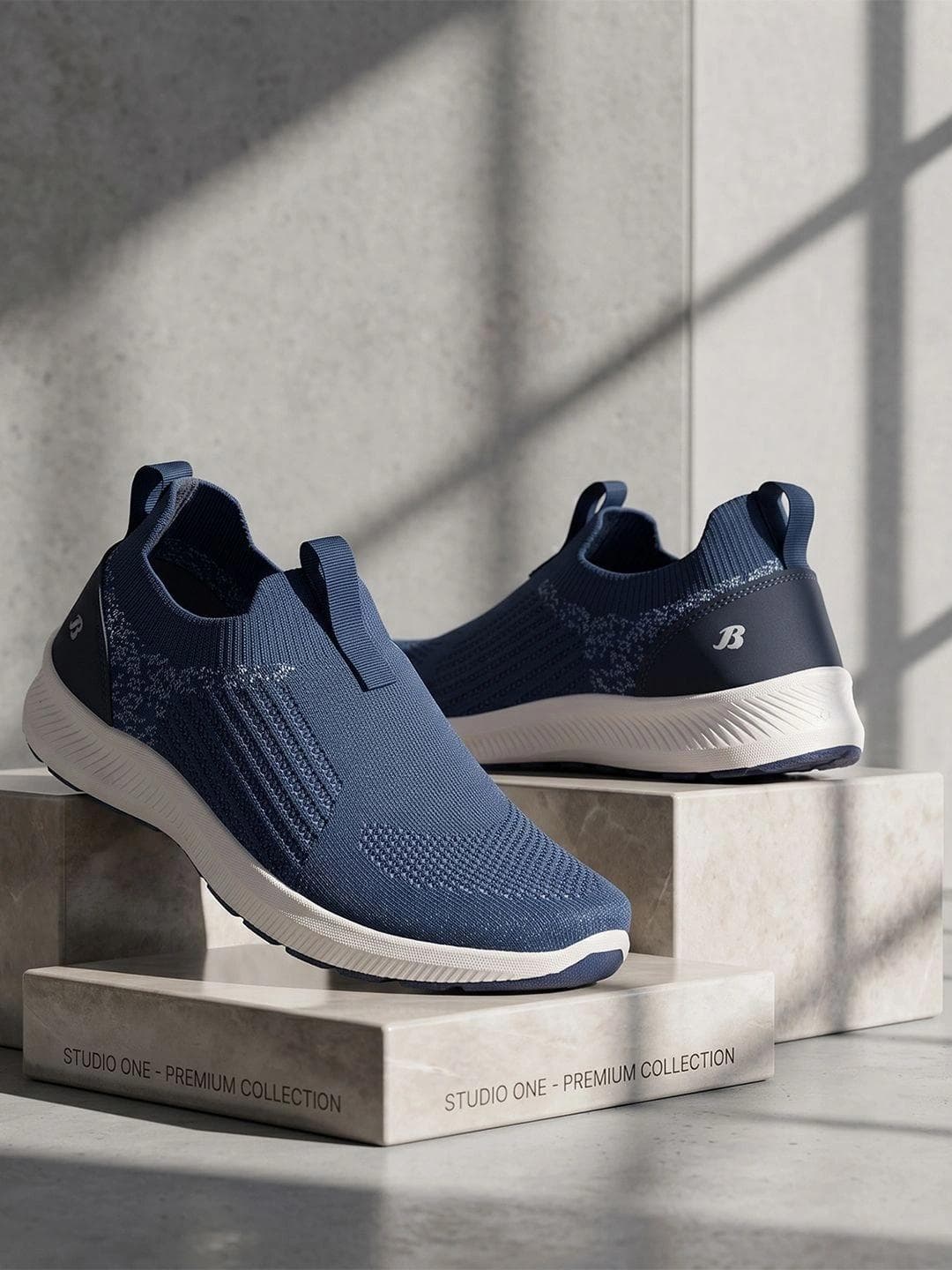 Bata Men Textured Canvas Everyday Sneakers