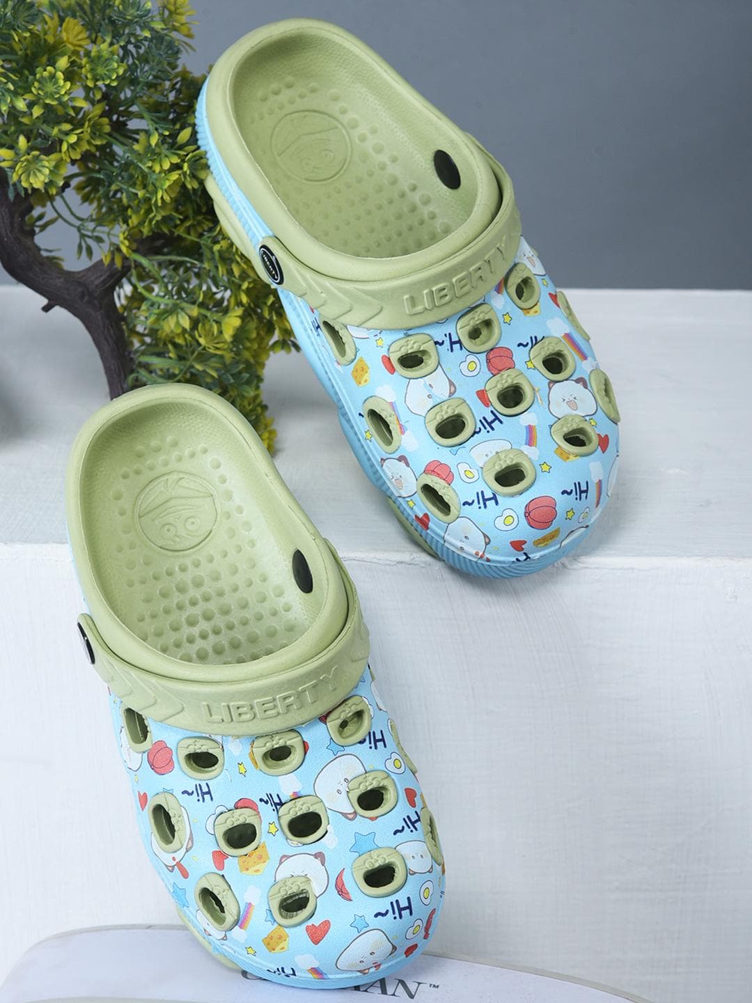 Liberty Kids Conversational Printed Clogs