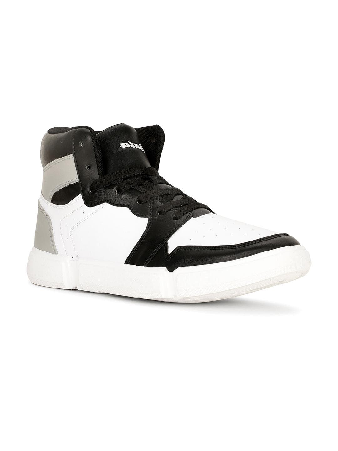 Bata Men Colourblocked Round Toe Sneakers