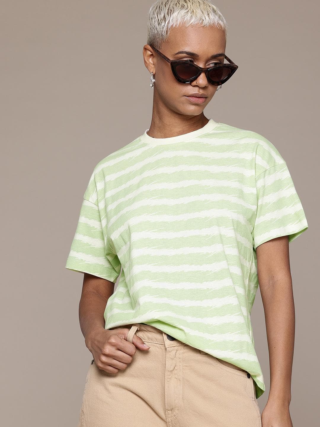 Roadster Striped Drop-Shoulder Sleeves Boxy T-shirt