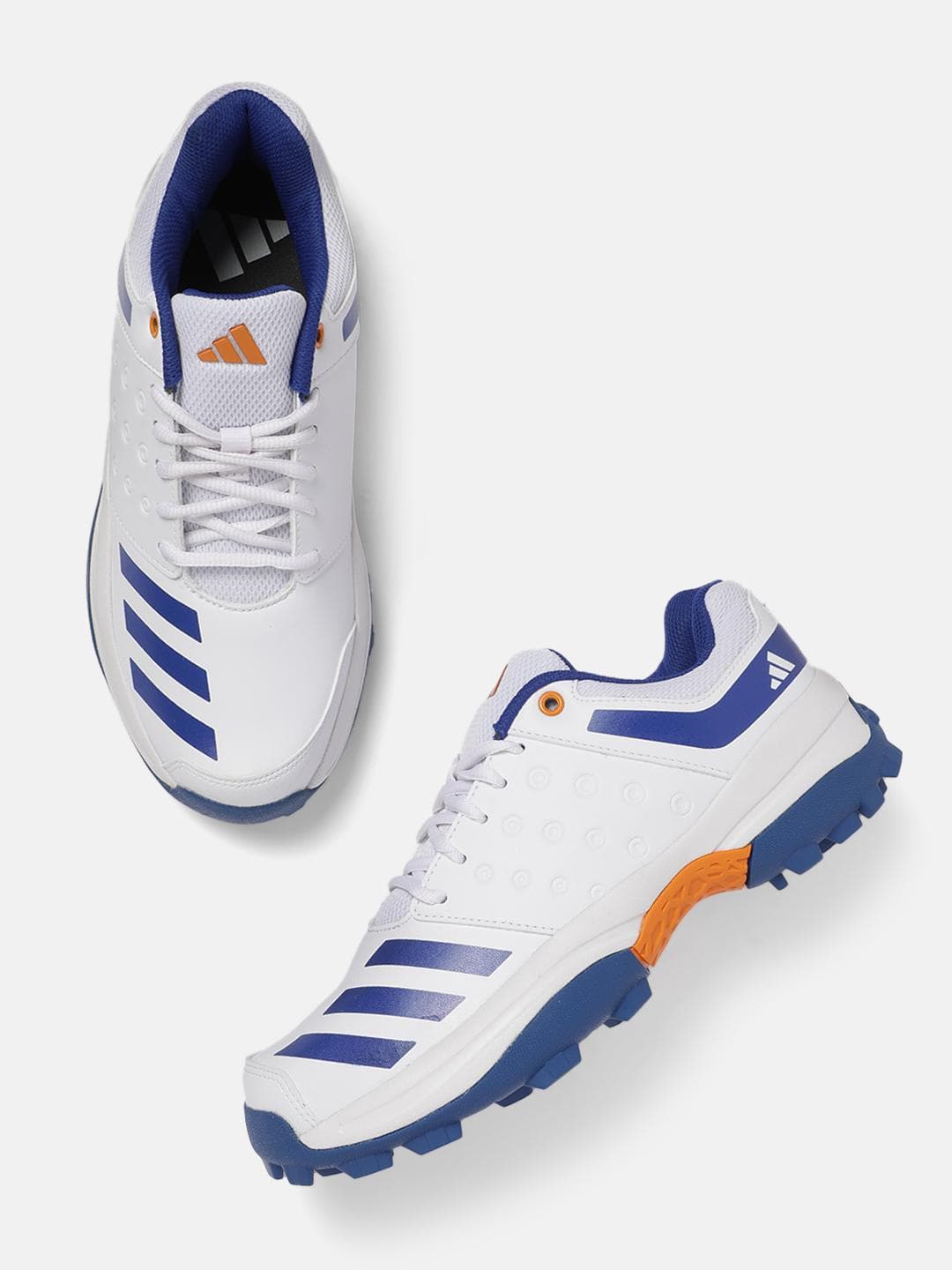 ADIDAS Men Crinu 23 Cricket Leather Shoes