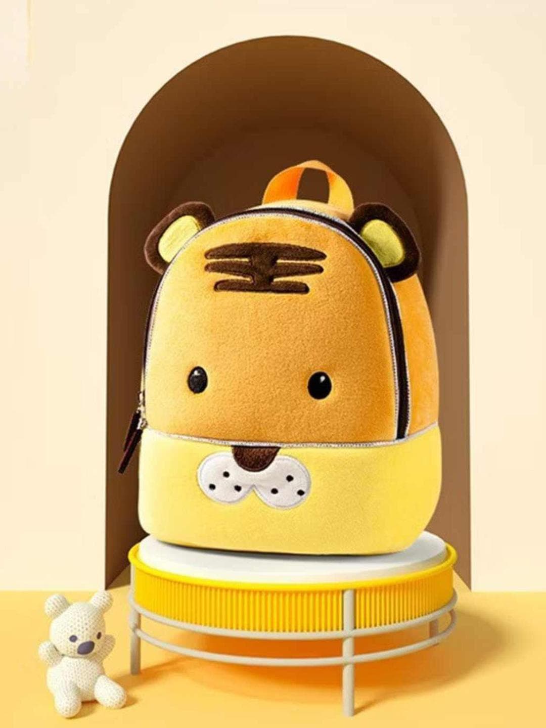 YK Unisex Kids Graphic Backpack